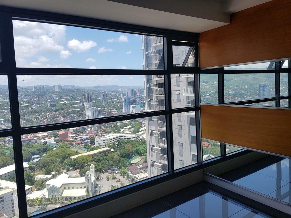 Kc Studio 5 At Horizon 101 Cebu Kültér fotó